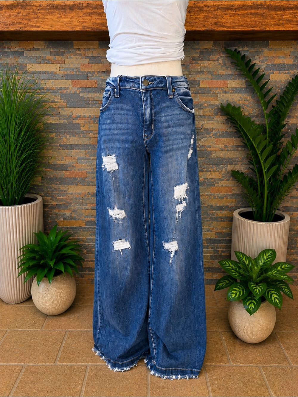 Petra 153 High-Rise Distressed flare jeans Size 13/30